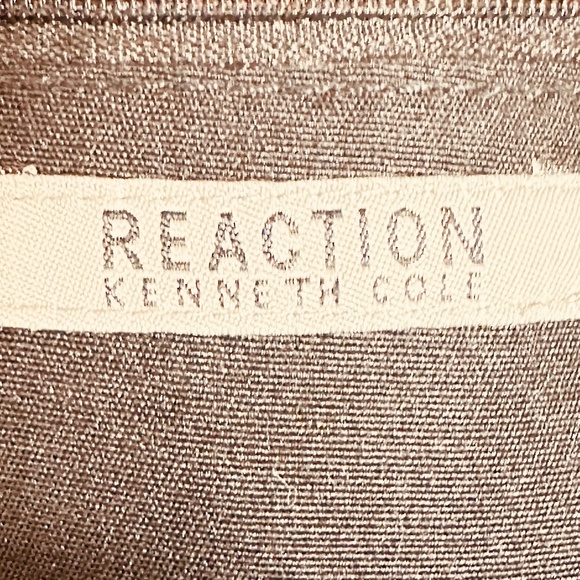 Kenneth Cole Reaction Handbag/Small Tote Gray, Black & White w/Flower tag. - Picture 6 of 16